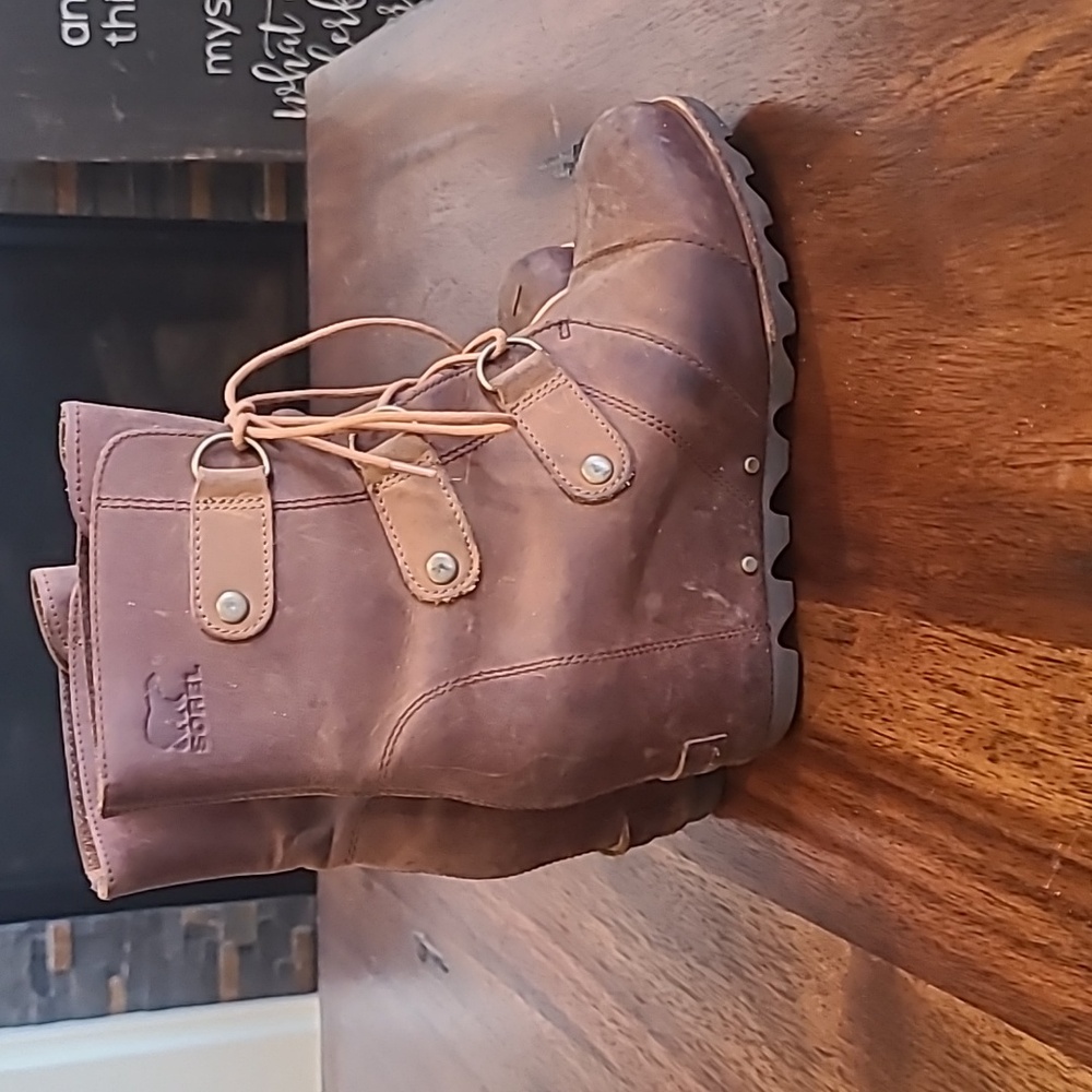 SOREL Joan Of Ark Tobacco Leather Mid Lace Up Boots Size 7